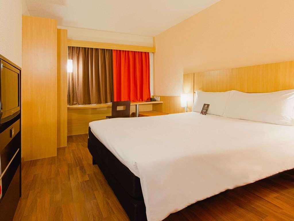 Готель Ibis Porto Alegre Aeroporto Номер фото