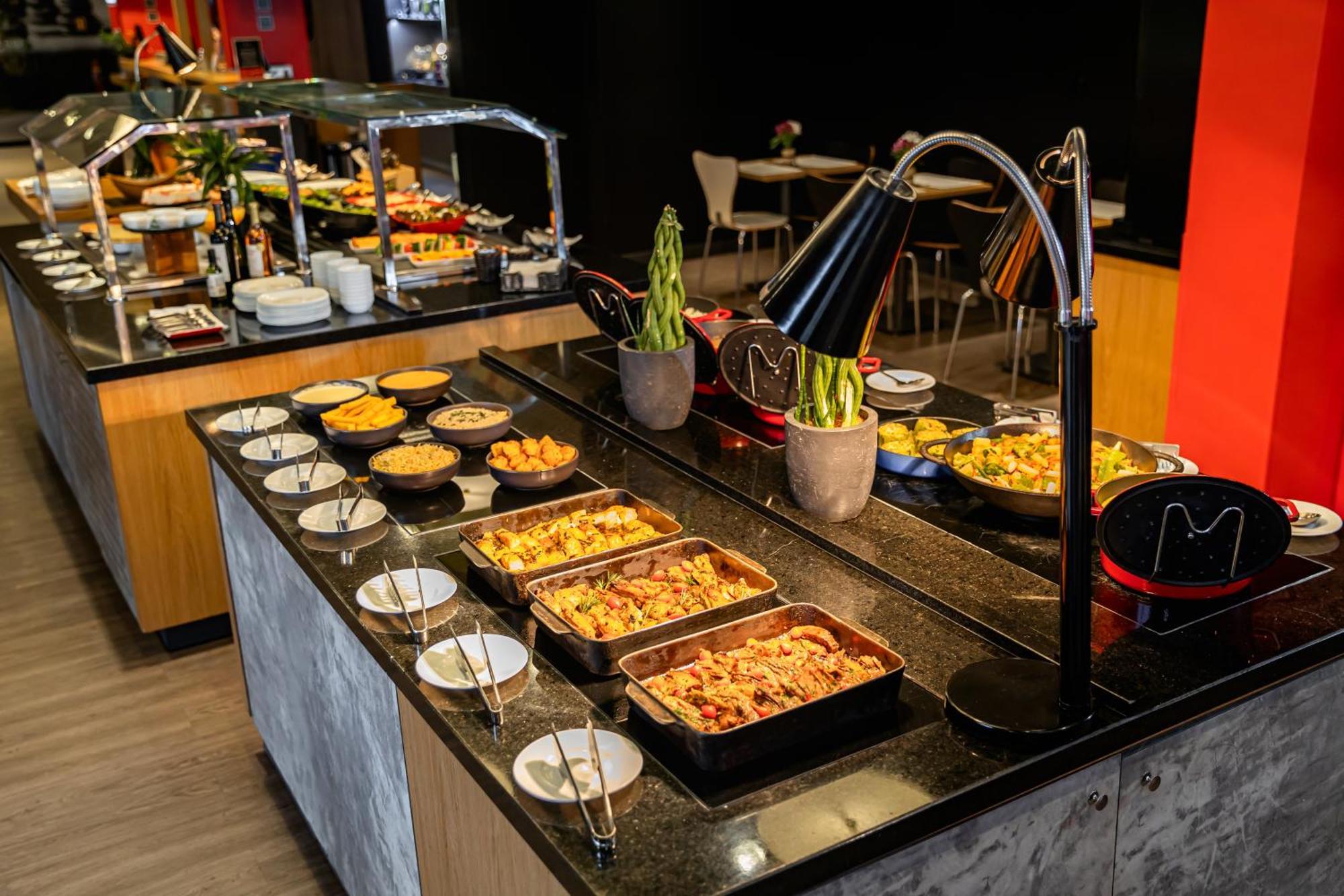 Готель Ibis Porto Alegre Aeroporto Екстер'єр фото