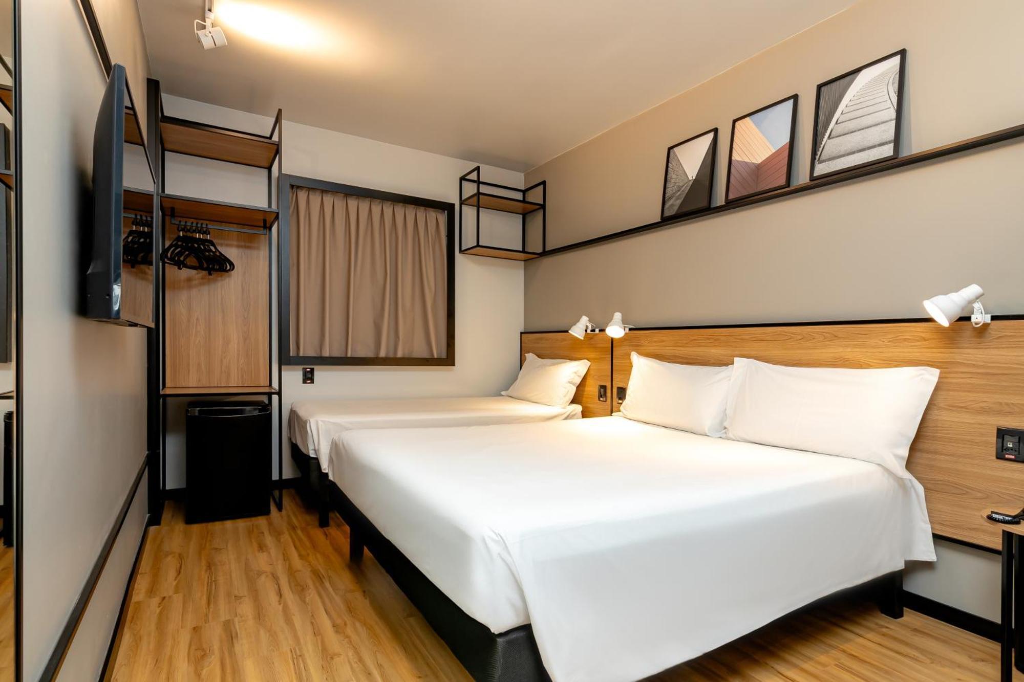 Готель Ibis Porto Alegre Aeroporto Екстер'єр фото