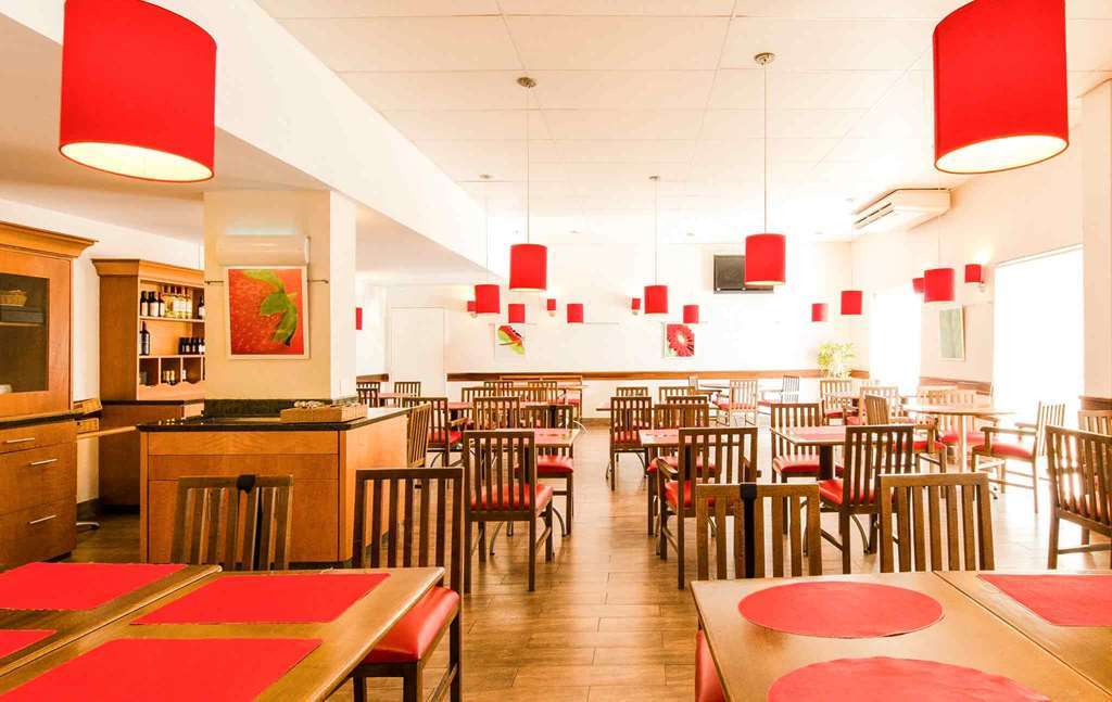 Готель Ibis Porto Alegre Aeroporto Ресторан фото